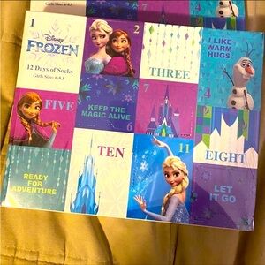 *NEW* Girls’ Disney Frozen: 12 Days of Socks Set | Sock Size: 6-8.5